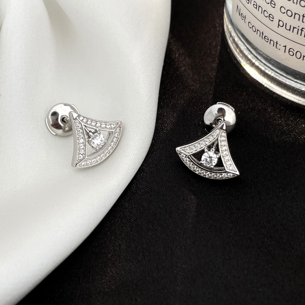 Jewelver DREAM MINI DIAMOND STUD EARRINGS
