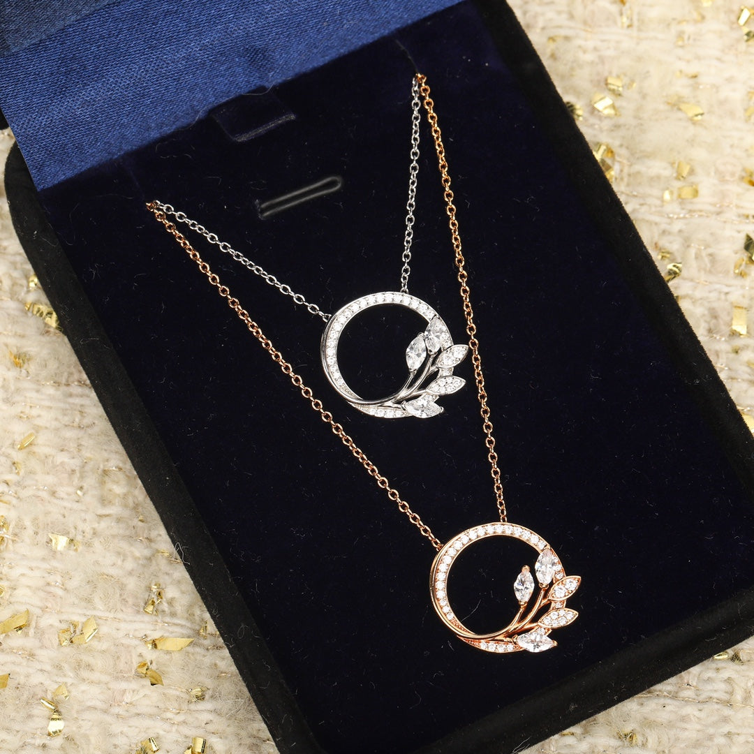 Jewelver T - JEWELRY VICTORIA VINE CIRCLE PENDANT NECKLACE