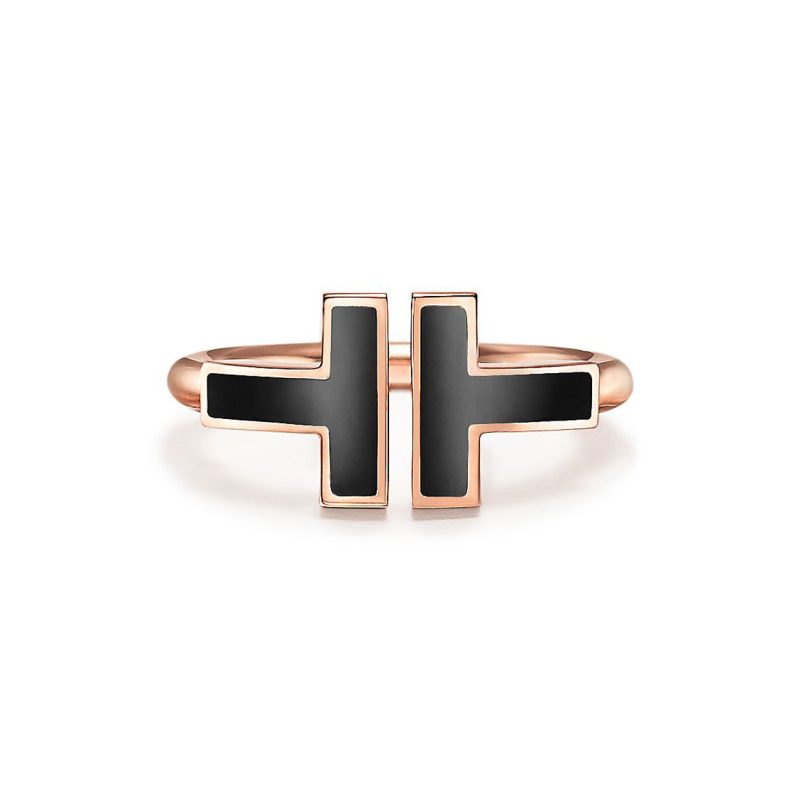 Jewelver T Black Onyx Wire Ring