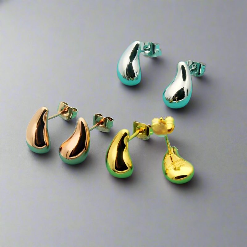 Jewelver T Horn Earrings