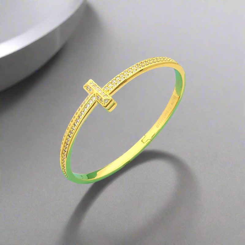 Jewelver T1 Wide Diamond Bangle Bracelet